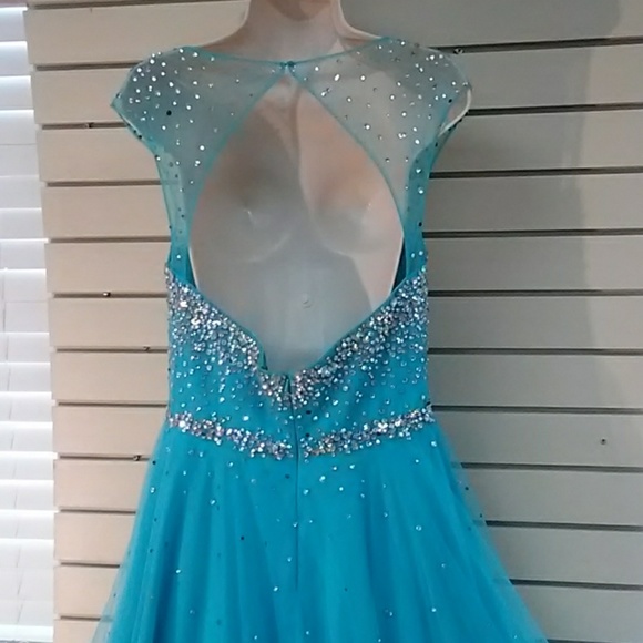 Light blue rhinestone formal prom dress - Picture 4 of 6